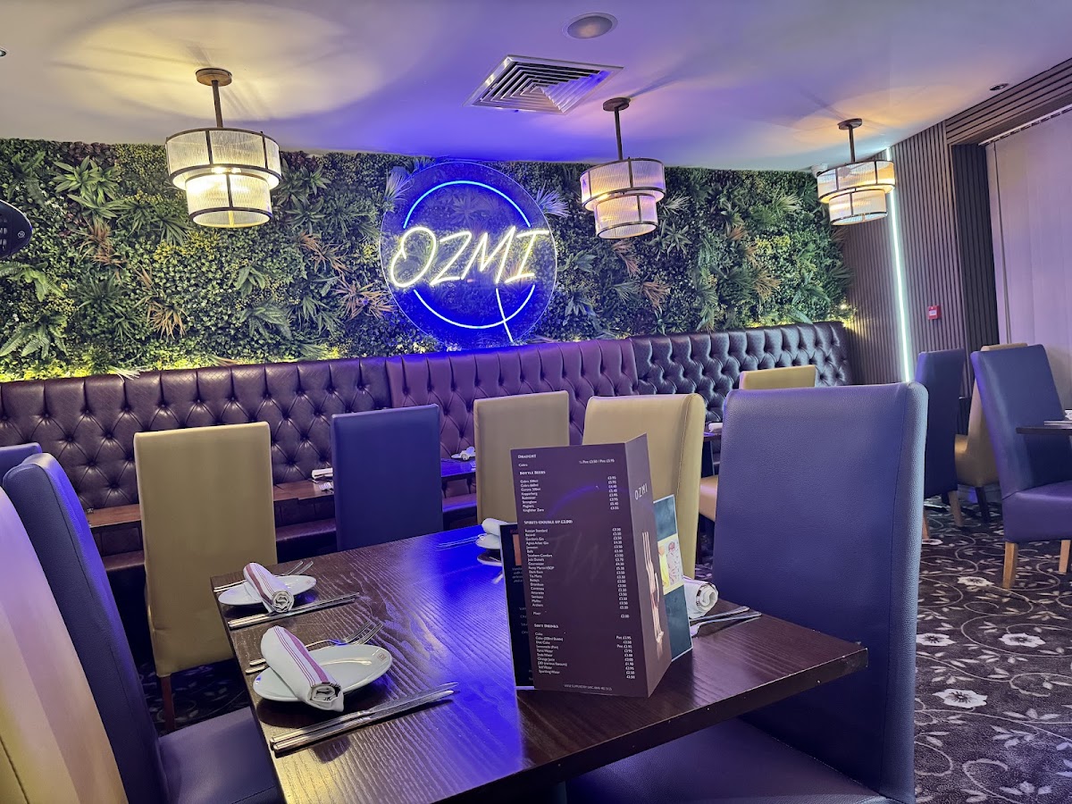 Ozmi Indian Eatery & Restaurant